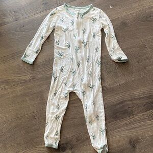 Kyte BABY Floral Print Kids One Piece in White and Green